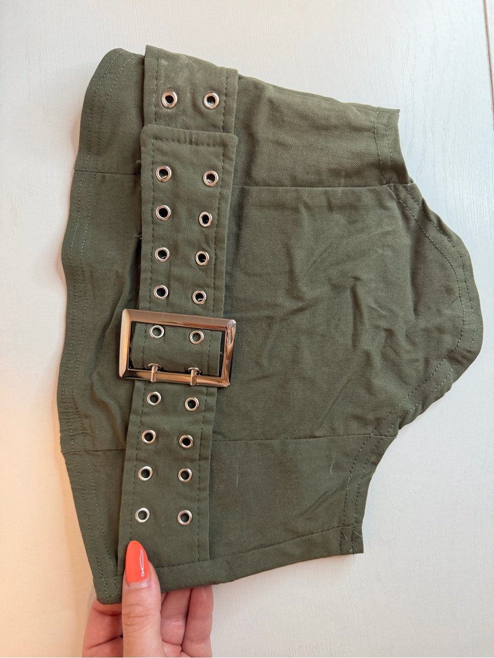 Fashion Nova Olive Green Grommet Belted High-Waist CROP TOP XS🥭